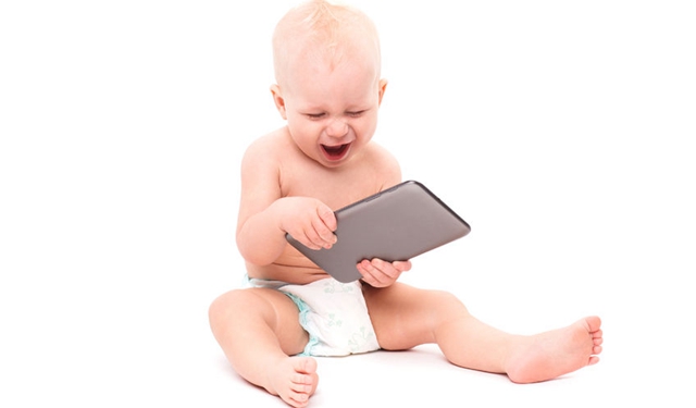 给孩子玩iPad，每次只能玩多久？