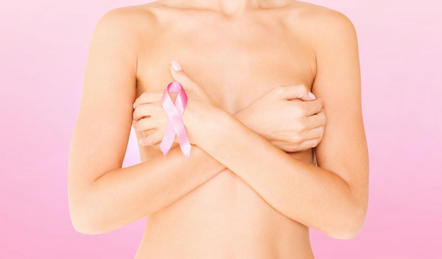 预防乳腺癌！1个动作教你学会乳房自检