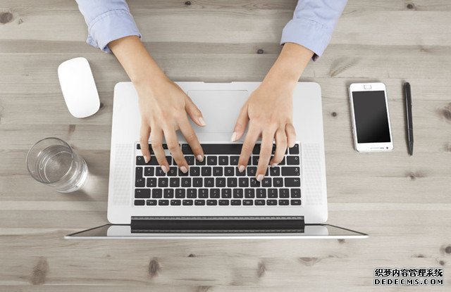 会做科普的医生，到底有多优秀？160邀您“稿”事情！