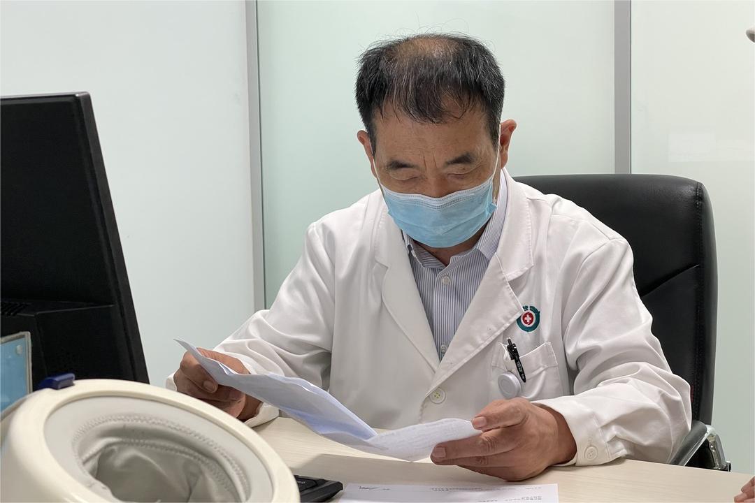 李恒爽|怀揣仁医之心，专心“治痔”
