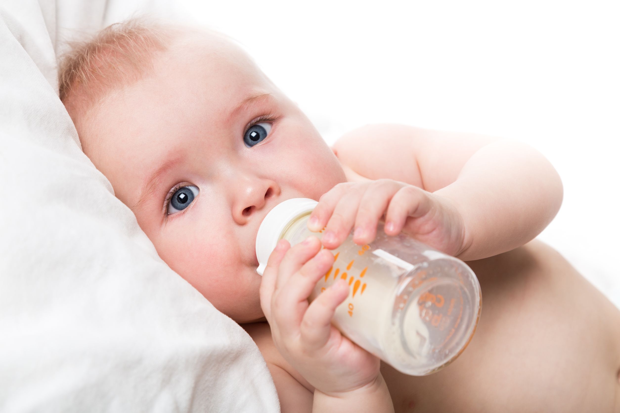 宝宝吃夜奶危害大？如何帮宝宝戒掉夜奶