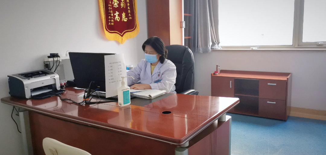 李美蓉医生.jpg