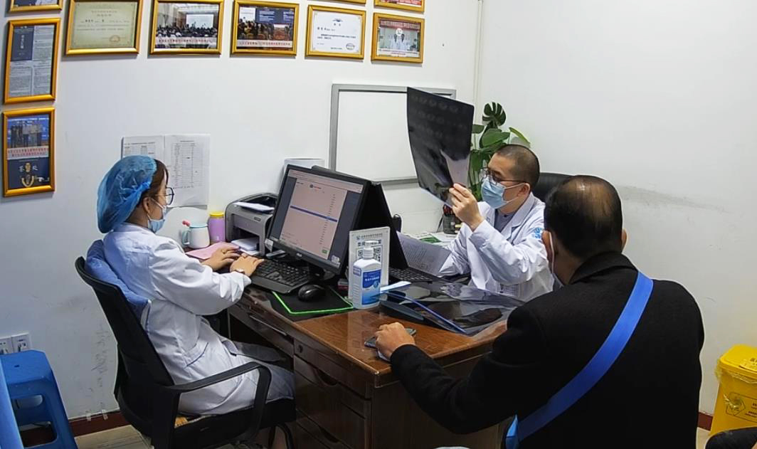 彭吉云|严谨务实,为类风湿患者提供坚实的庇护_健康160